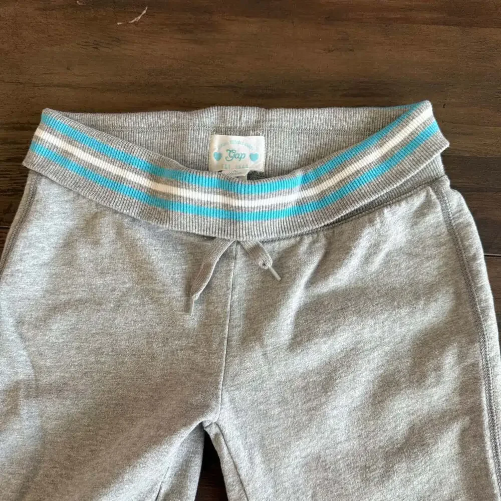 GAP kids gray